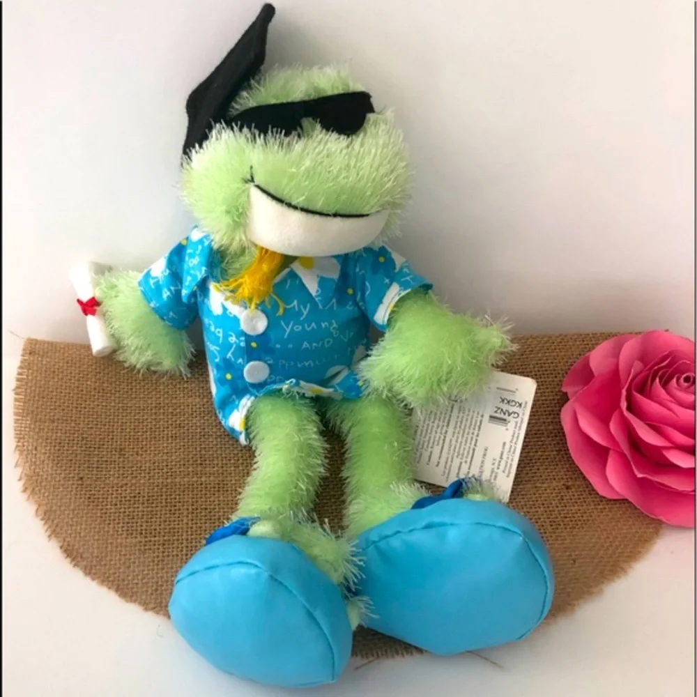 The GRAD FROG FOR THE LITTLE ONES DAY IN BEACH ATTIRE